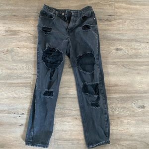 Pretty Little Thing Black Ripped Mom Jeans